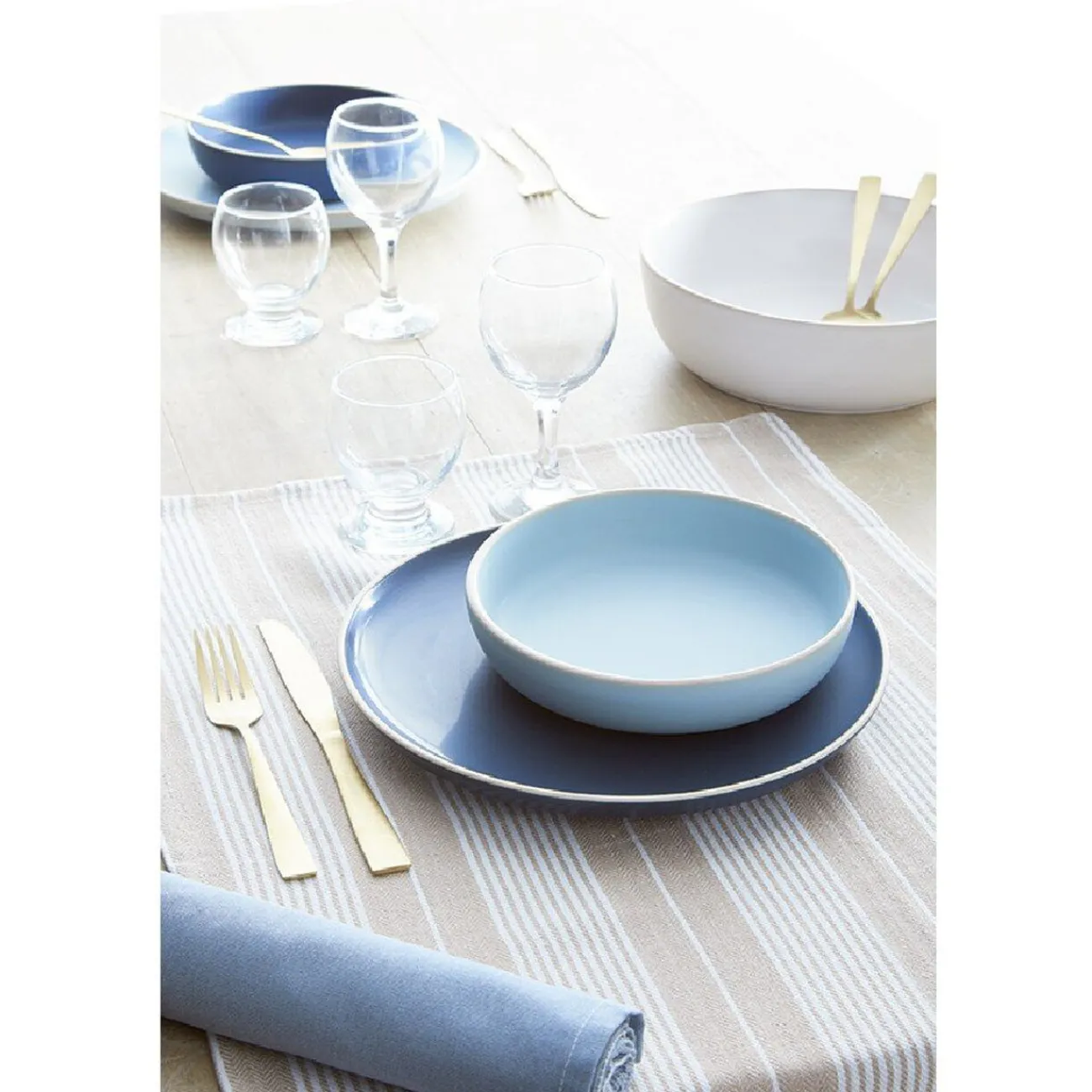 Assiette plate en faïence blanc avec liseré crème|Gifi Discount
