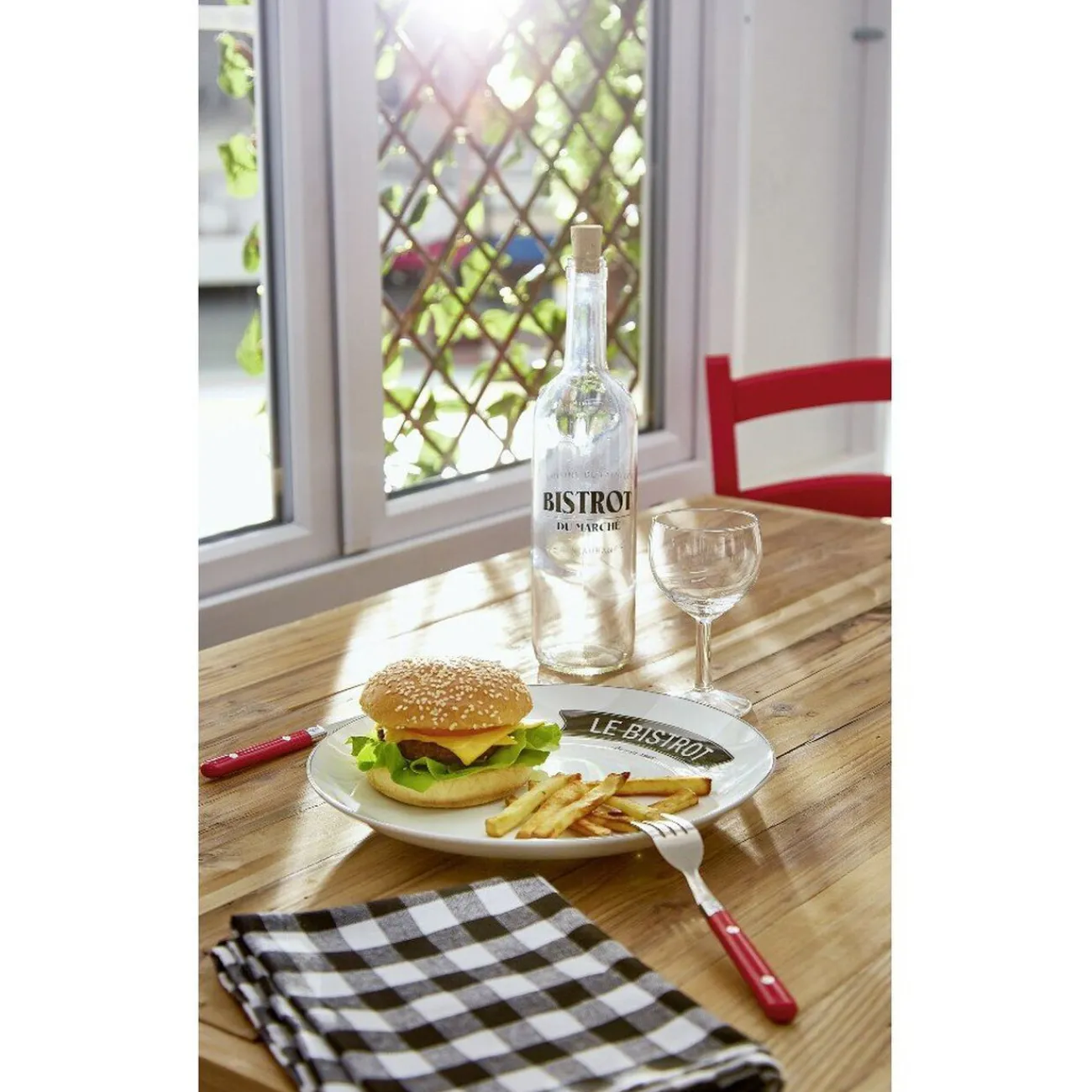 Sale Assiette plate ronde blanche motif étiquette noire Le Bistrot Vaisselle Et Accessoires De Table