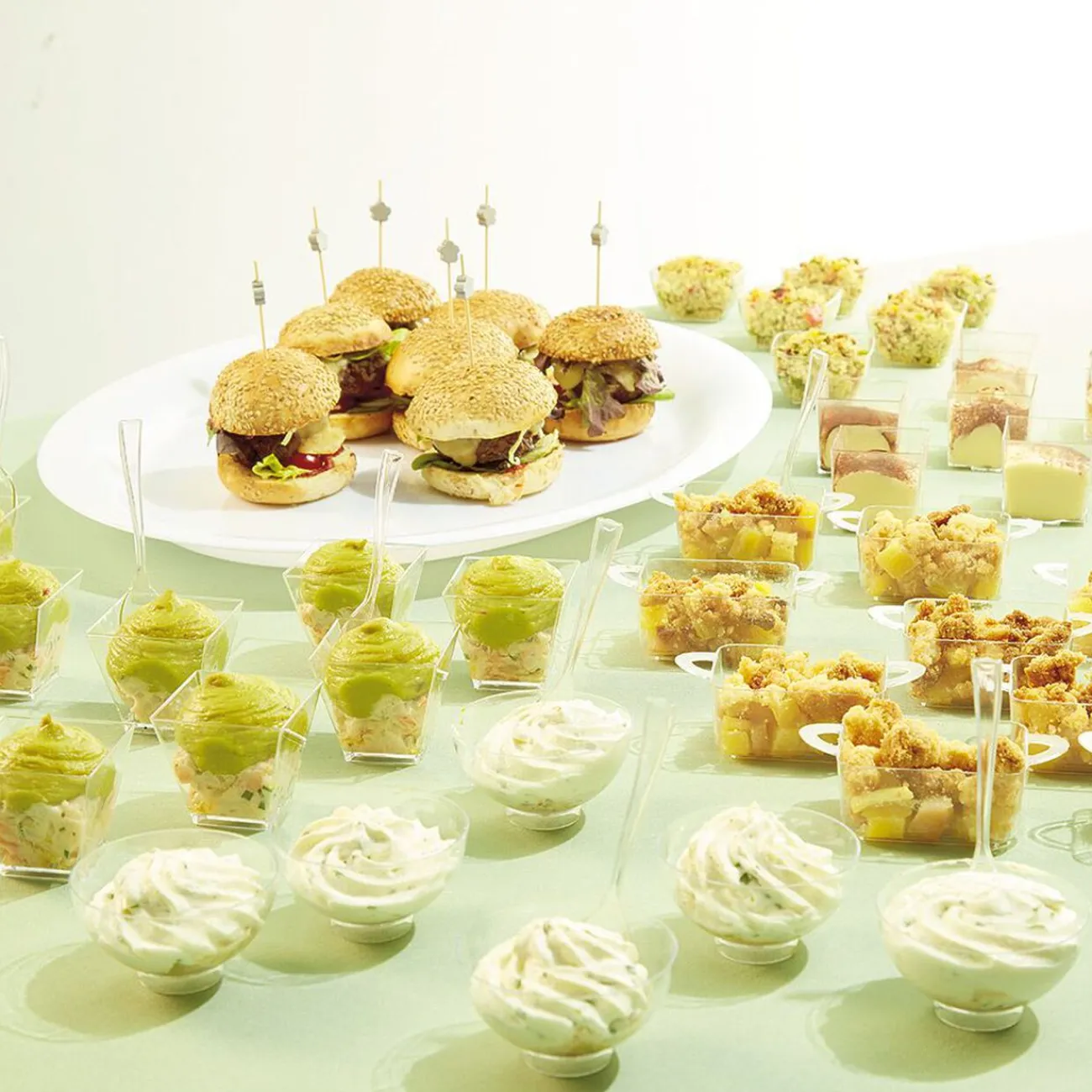 Plateau ovale plastique blanc|Gifi